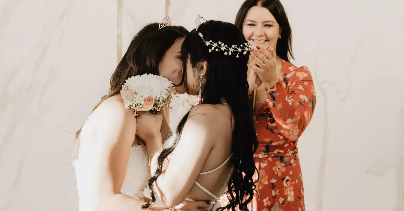 Lesbian Wedding Ideas – Unique and Creative Ways to Celebrate Love - Lesbian Wedding Ideas | CubeBik Blog Lesbian Wedding Ideas