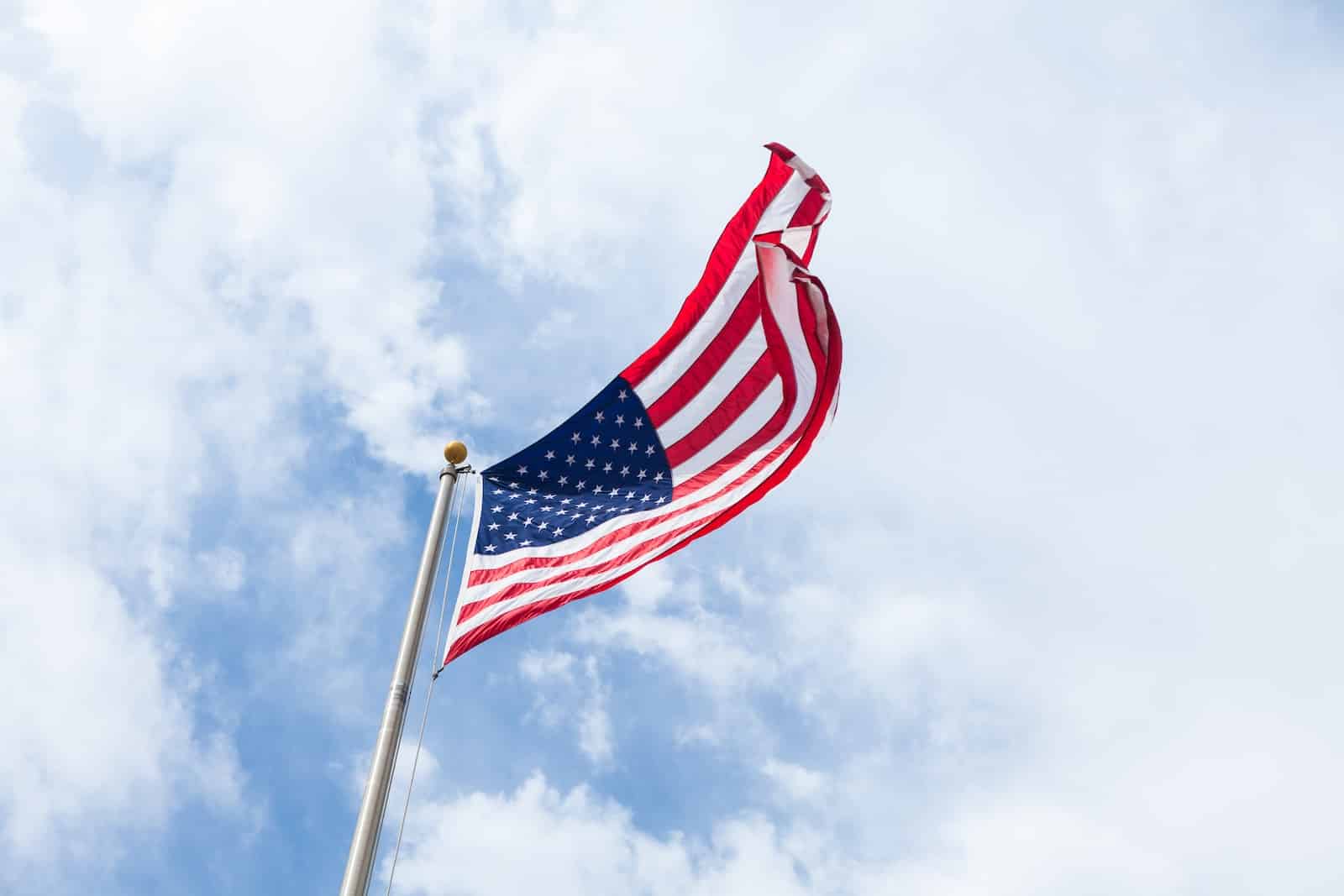 Remembering Our Veterans: Meaningful Veterans Day Quotes and Unique Gift Ideas - veterans day quotes | CubeBik Blog veterans day quotes